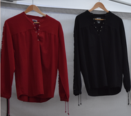 Chemise à Lacets sur les Manches